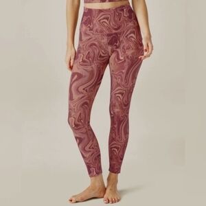 NWT Beyond Yoga Marble High Waisted Midi Leggings - Serene Marble - SZ Medium